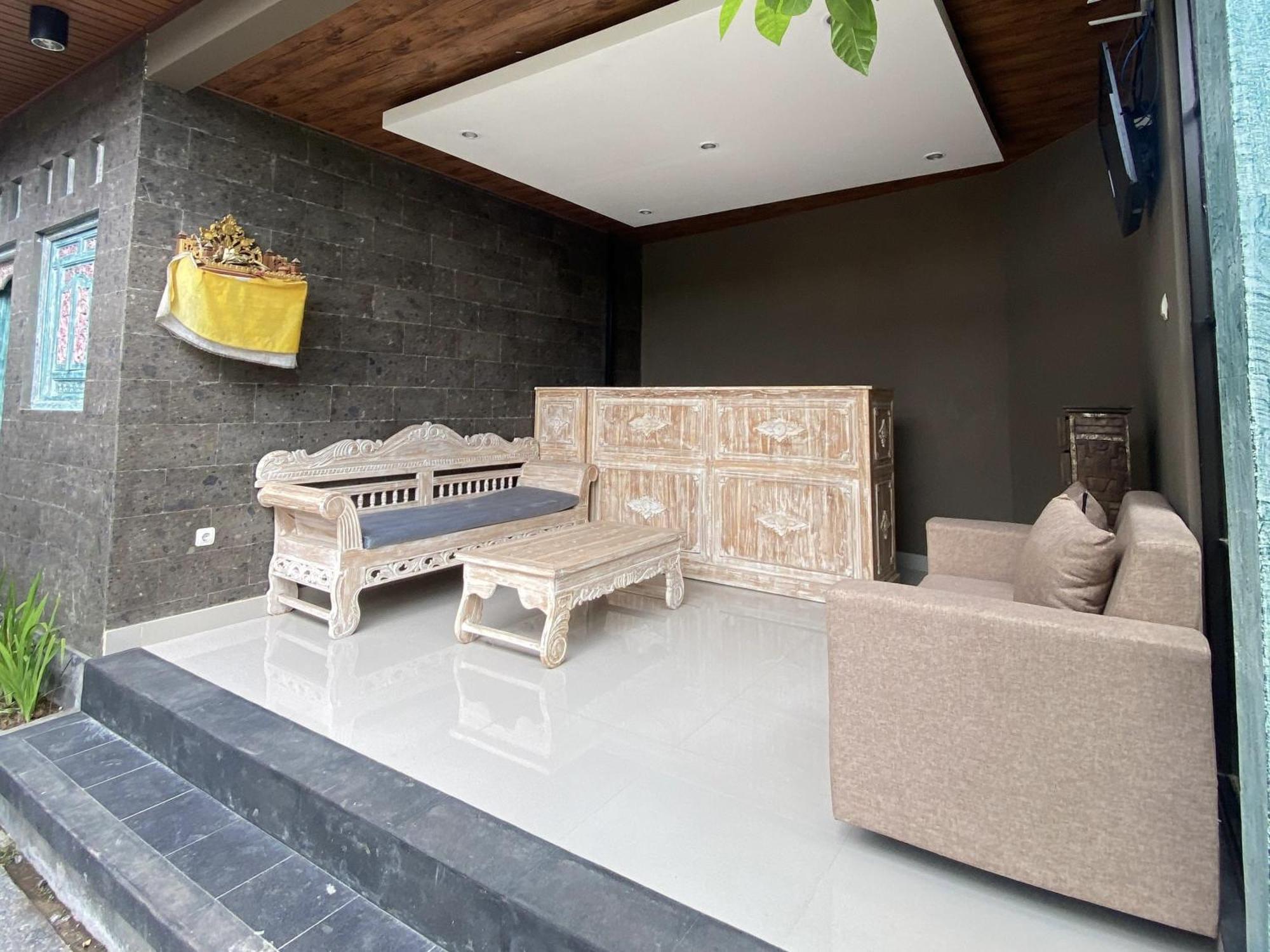 Nivaluma Hotel Ubud Exterior foto